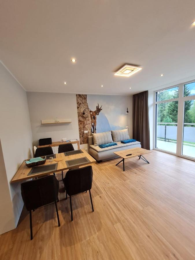 Ferienapartments Bensch - Haus Reiskofel Reisach Exterior foto